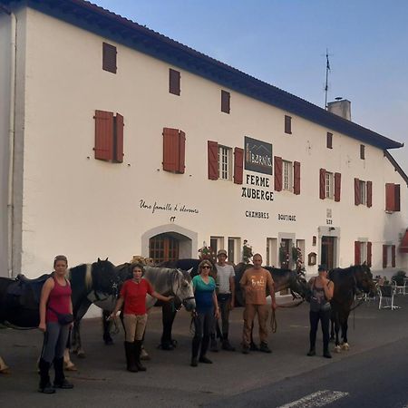 Ferme Auberge Ibarnia Lecumberry Ngoại thất bức ảnh